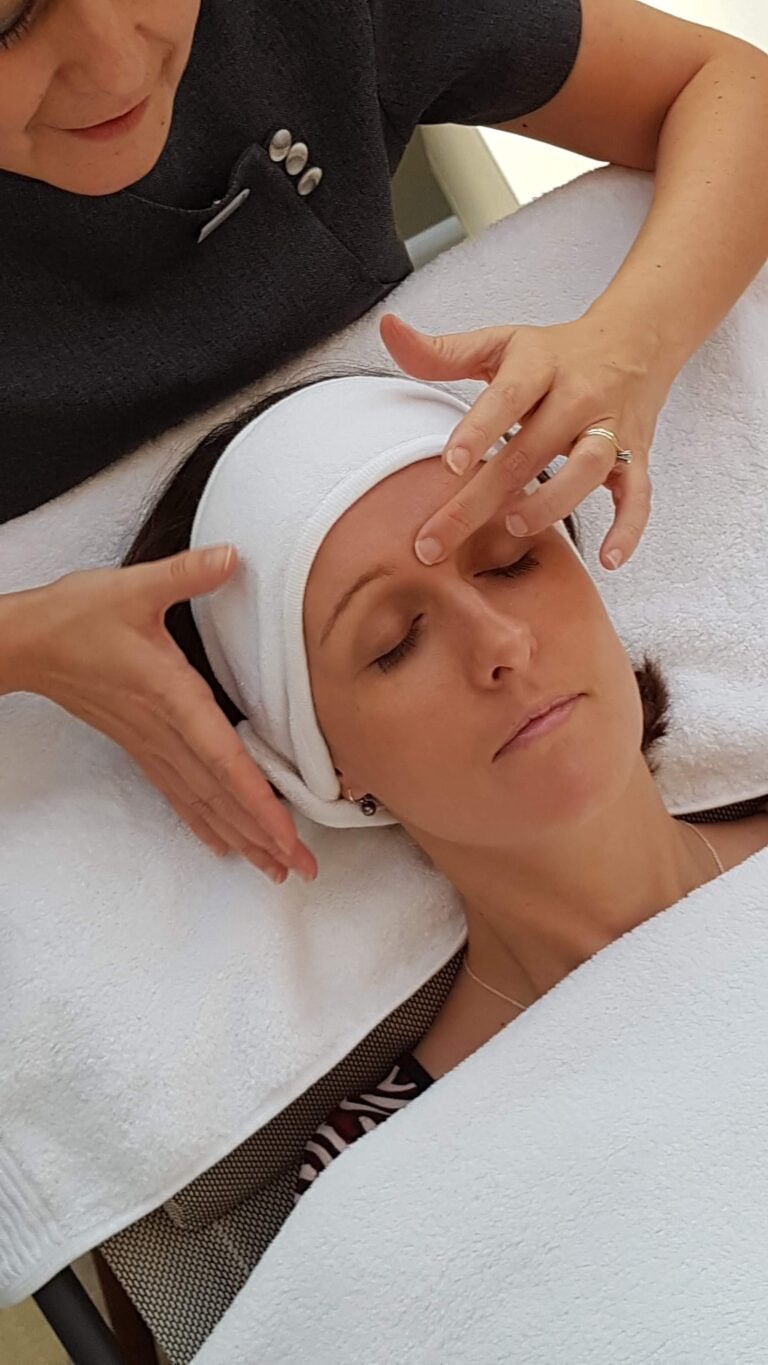 Facial Reflex 1 768x1365